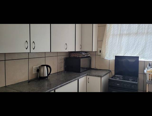 3 BEDROOM TOWNHOUSE FOR SALE IN NEW REDRUTH